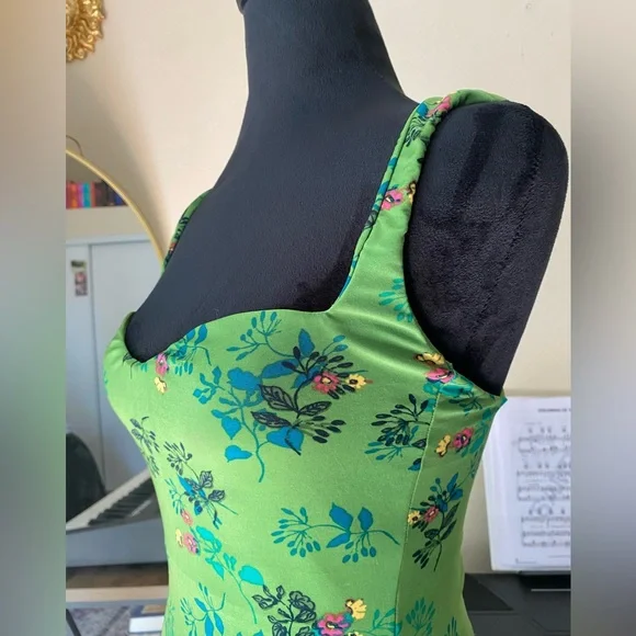 Hai studio original collection floral green body suit size m (us6) - Picture 6 of 13